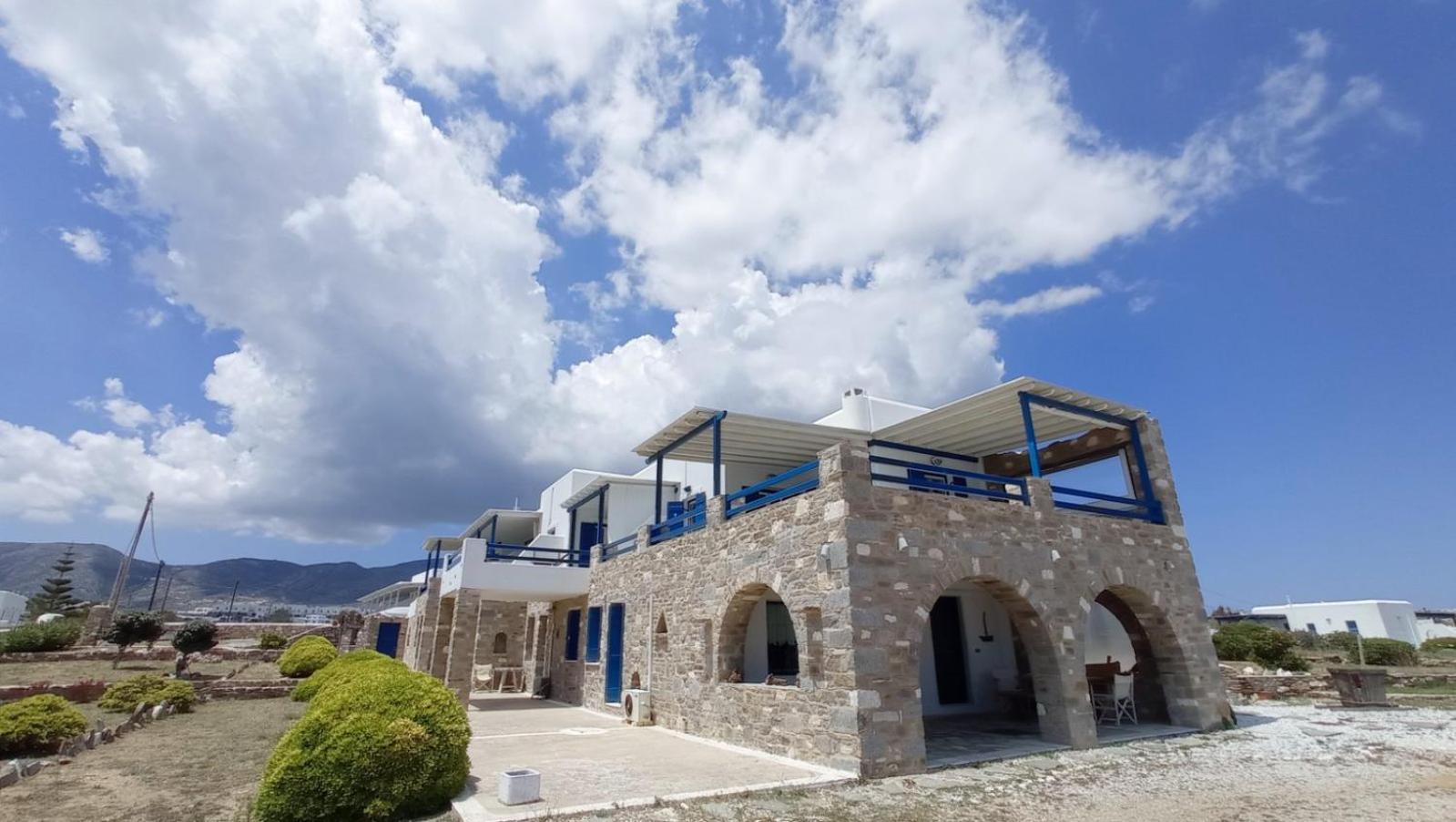 Aura Paros Lägenhet Logaras Exteriör bild