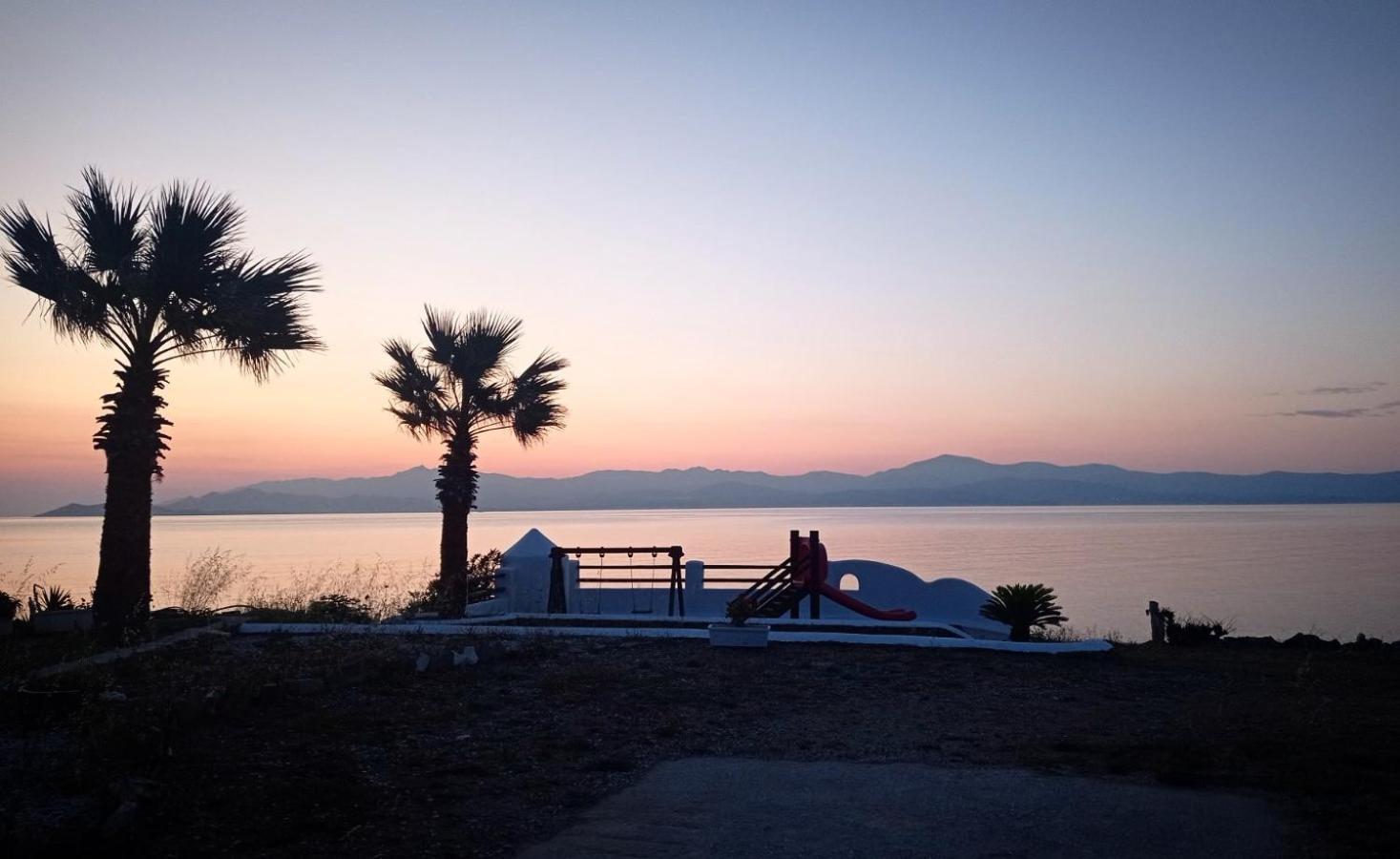 Aura Paros Lägenhet Logaras Exteriör bild